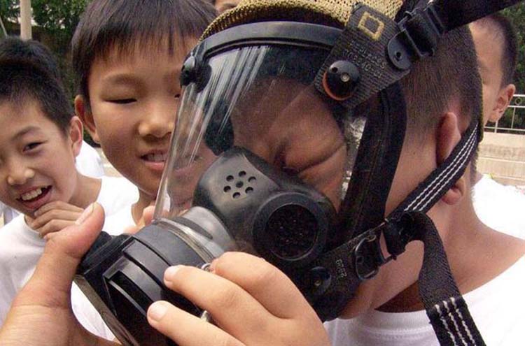 應急消防科普教育基地防毒面具