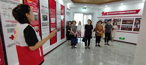 陽泉市婦聯(lián)機關干部參觀紅十字生命健康安全體驗館1