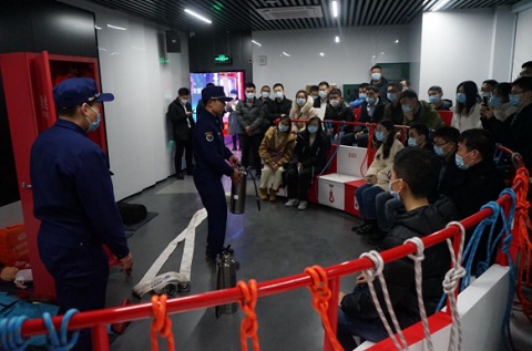 國家發(fā)展改革委組織參觀市民消防安全教育體驗館